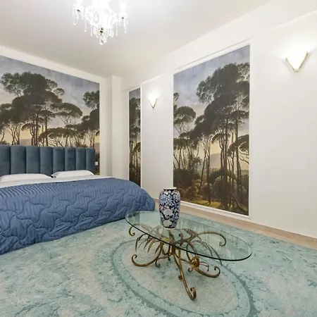 Luxurious 4-bedroom With Ocean Views In Appartamento Zonza